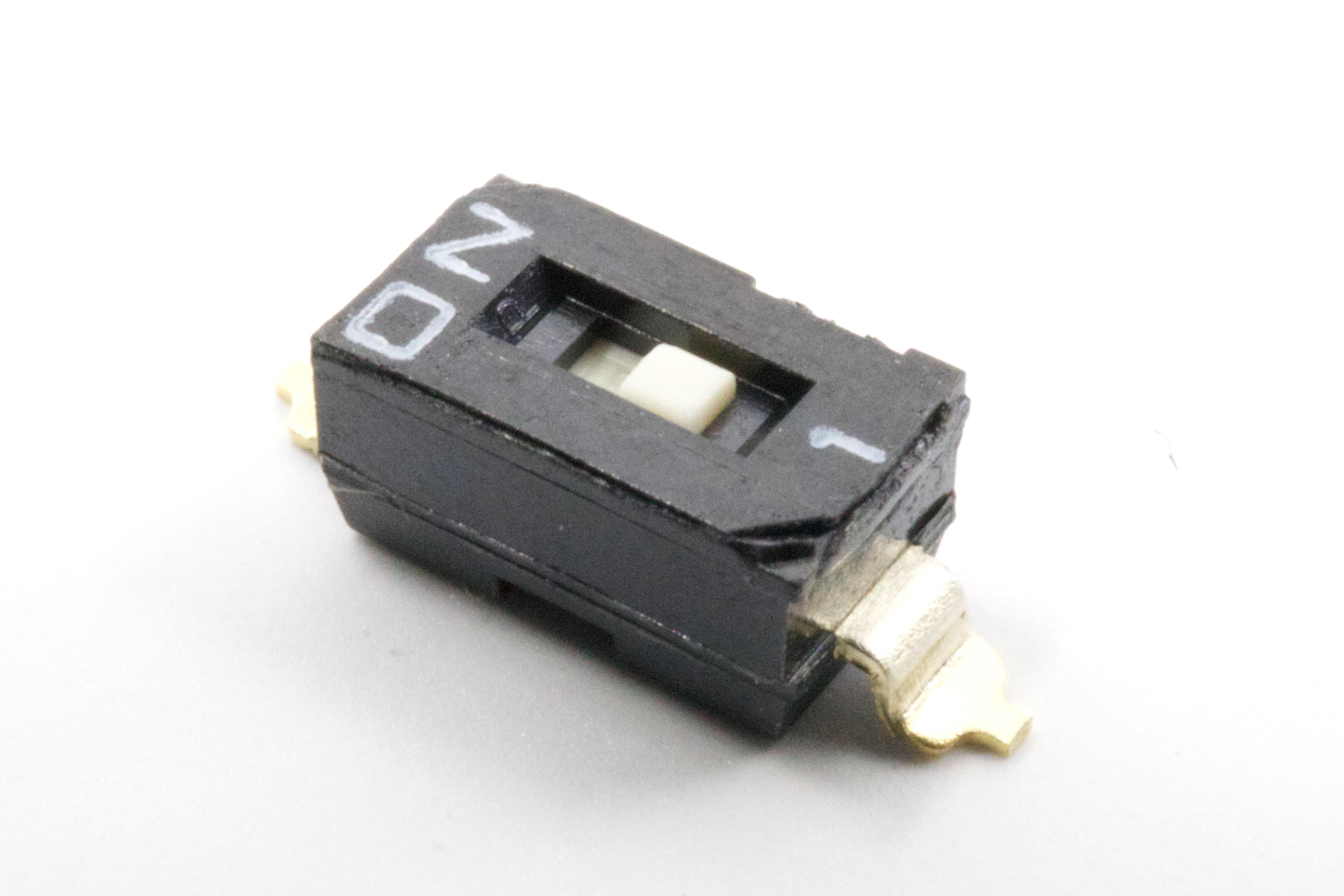 KAE Series Low Profile DIP Switch